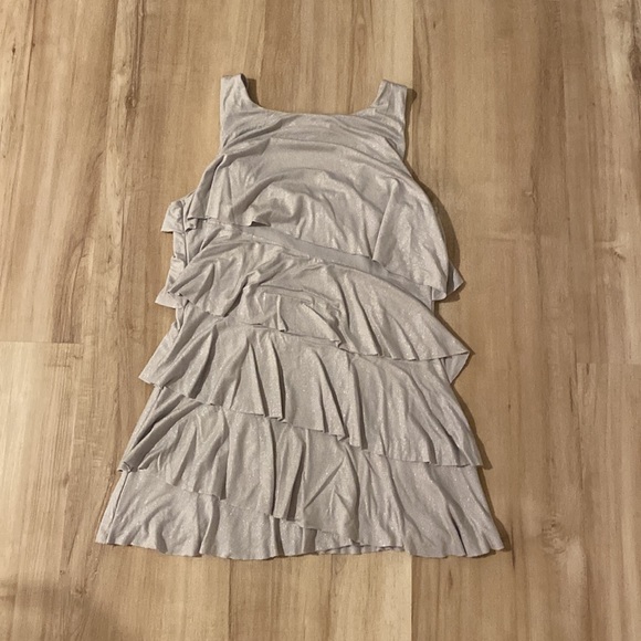 Express Silver Layered Ruffle Tunic - Picture 5 of 6